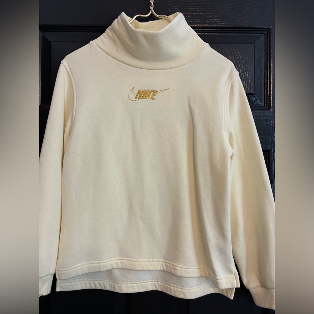 Nike LIGHT YELLOW Apparel Tag